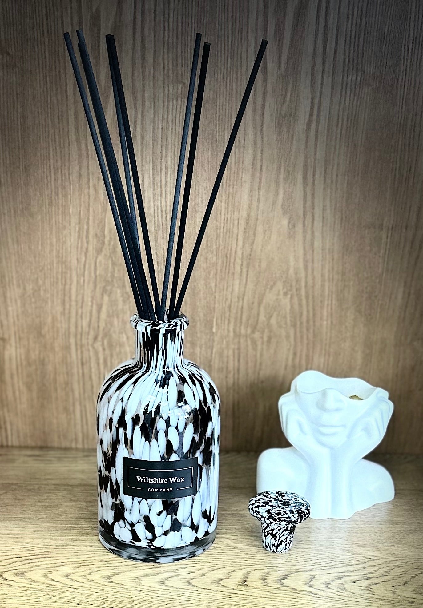 Elegance - XL Reed Diffuser Jar